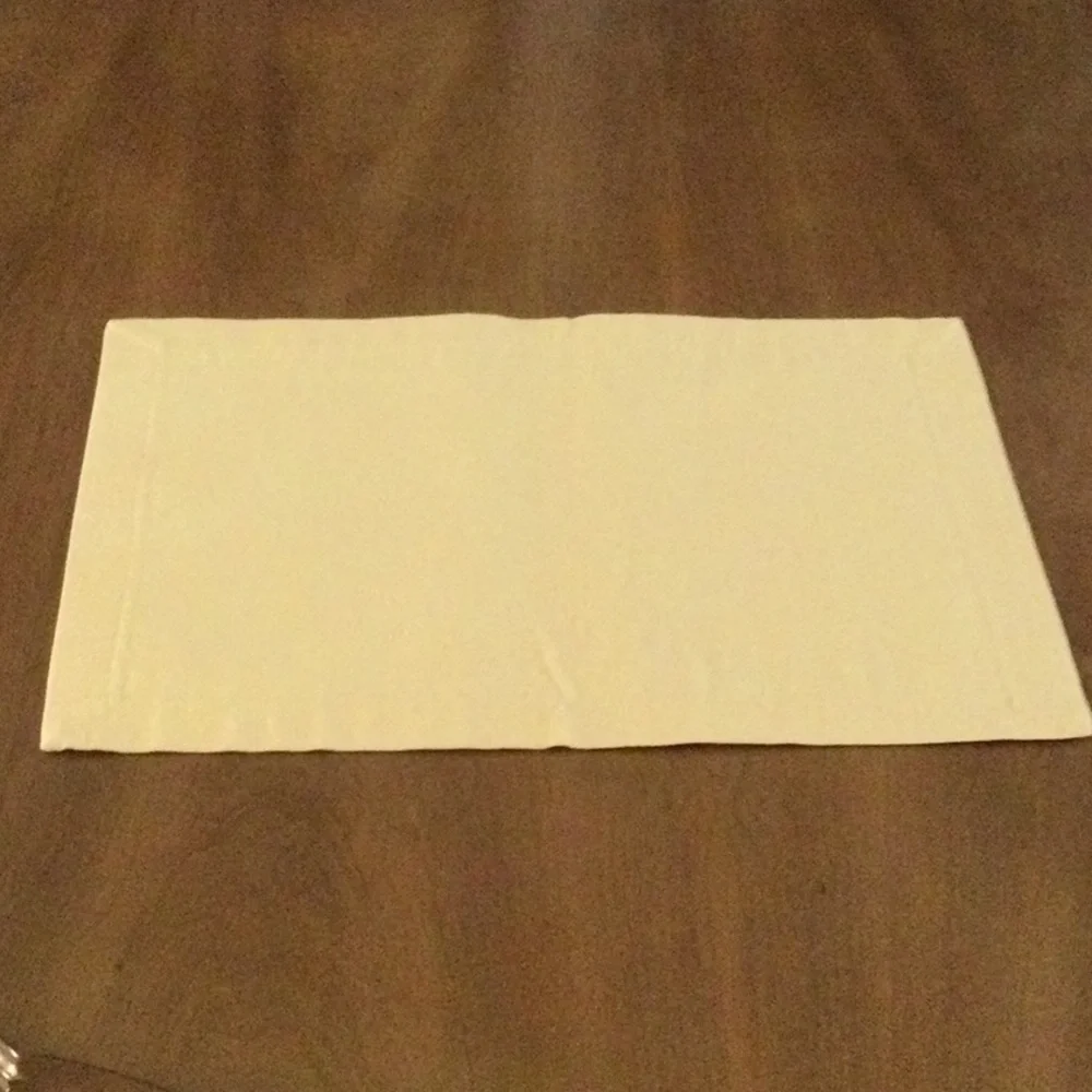 Unbranded Pale Yellow Set of 4 Placemats
